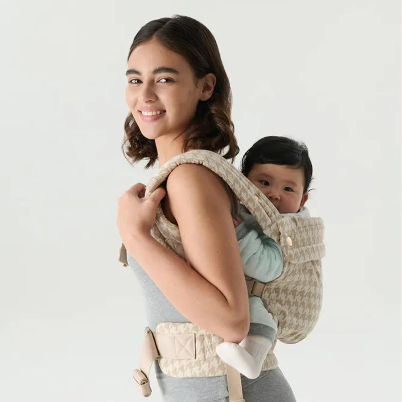 NuzzleHug's Limitless Baby Carrier - Neutral Houndstooth™